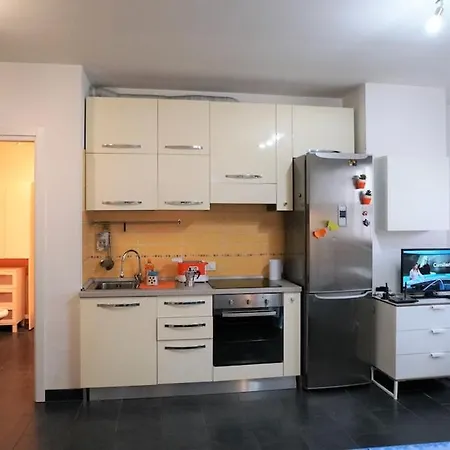 Casa Gaia Ai Colli Aniene Apartment *